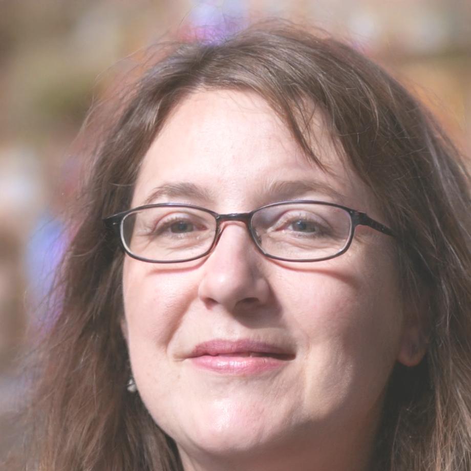 Портрет преподавателя Айгуль Садыкова